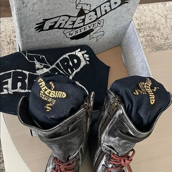 Ravi Moto Leather Boots size 8 - Freebird by Steven Black Distressed - Picture 6 of 11